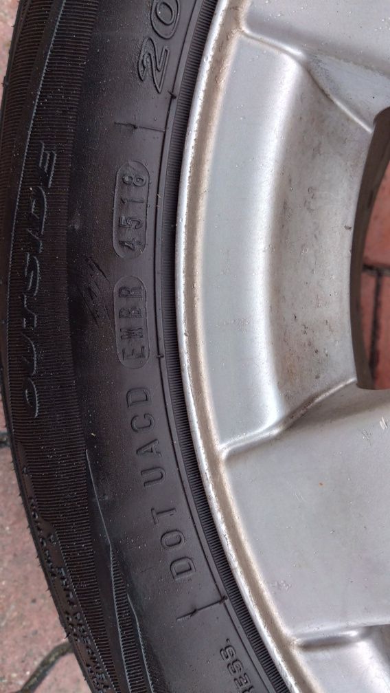 Opony letnie Nexen 205/60 R15 komplet 4 sztuki