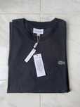 T-shirt lacoste preta
