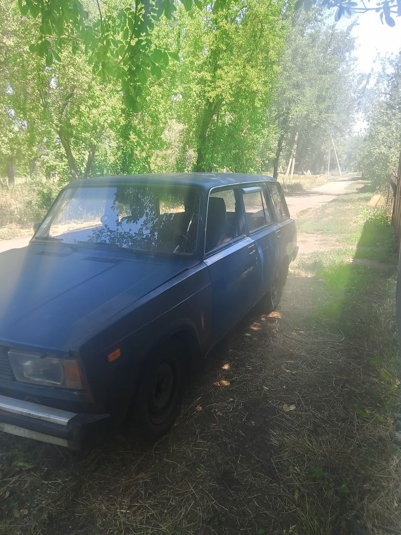 Продам ваз 2104.