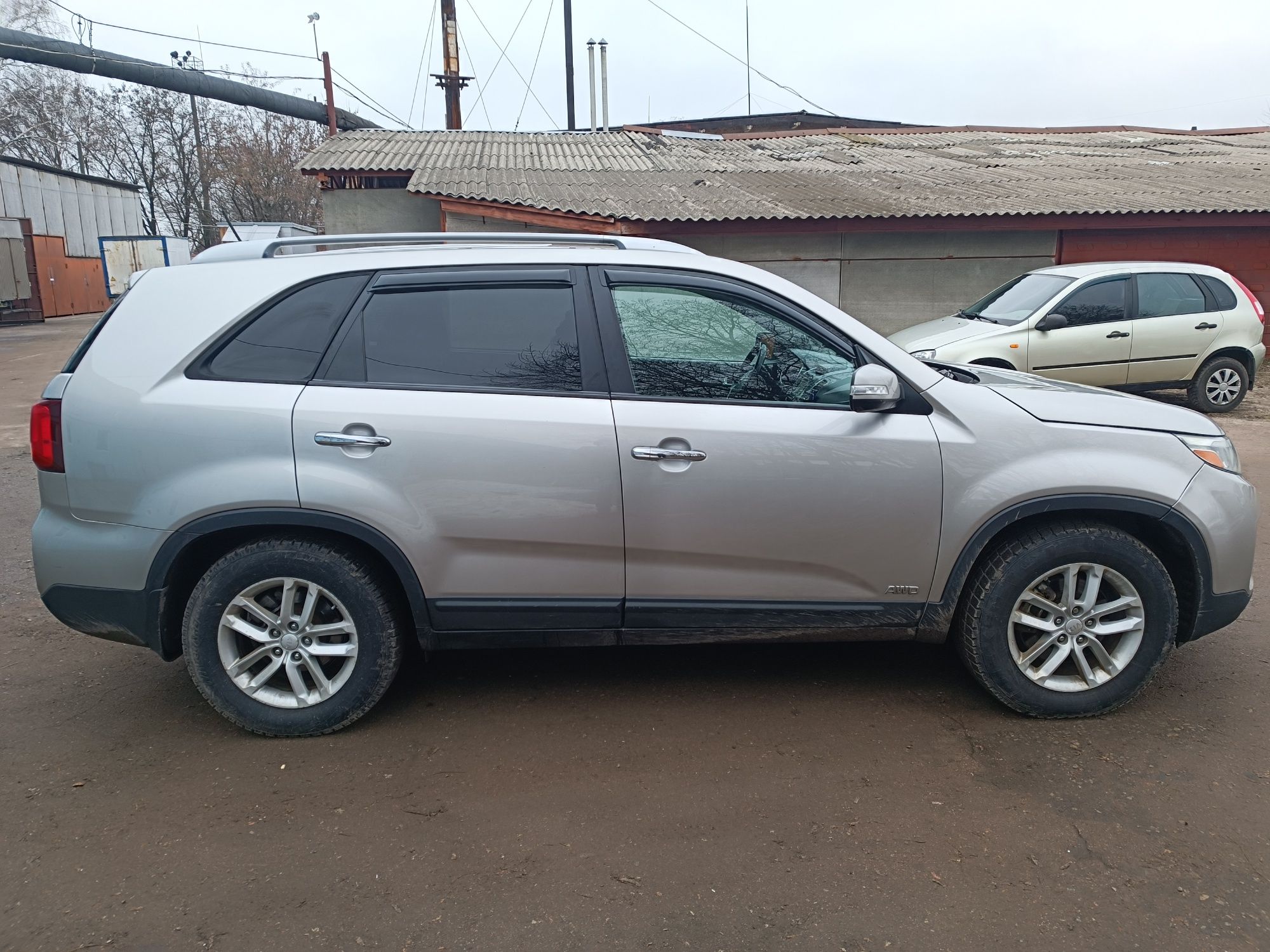 Kia Sorento2013 продаж