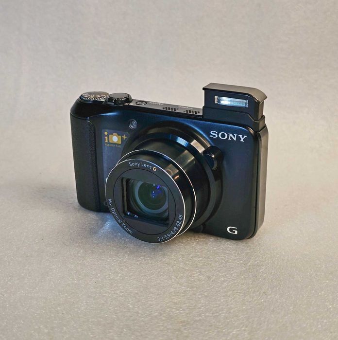 Цифровой фотоаппарат Sony Cyber-Shot DSC-HX10 Exmor R 18MP CMOS