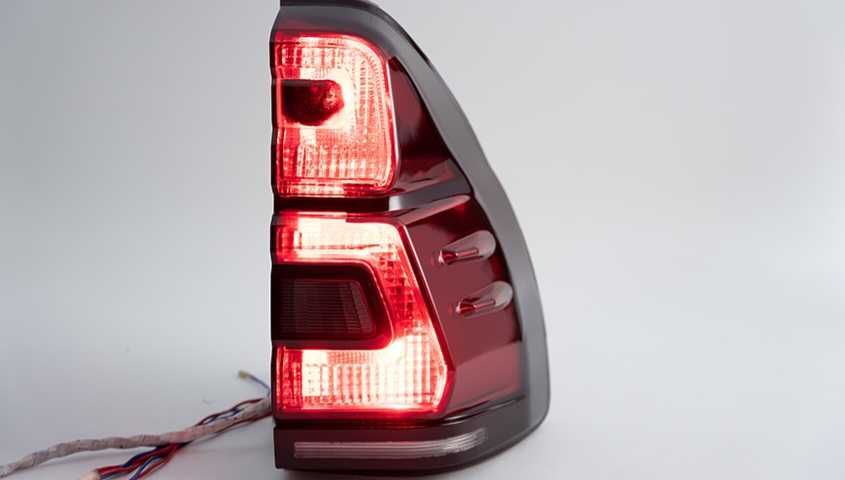 NOWE lampy tylne lampa tył Toyota Land Cruiser Prado 2002 - 2009