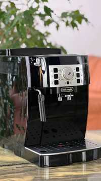 DeLonghi ECAM 22.110 B Magnifica S - це кавоварка з автоматичною