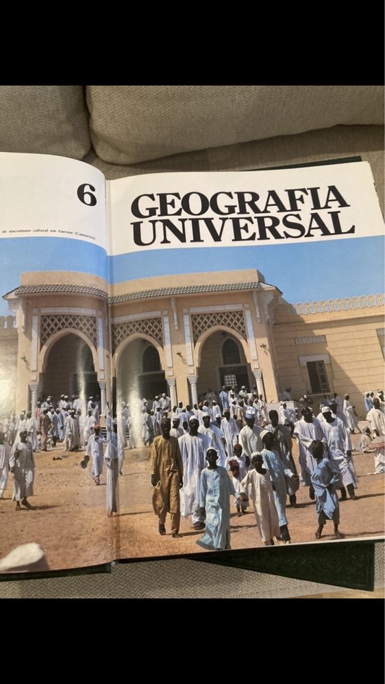 Colecao geografia universal. Novos