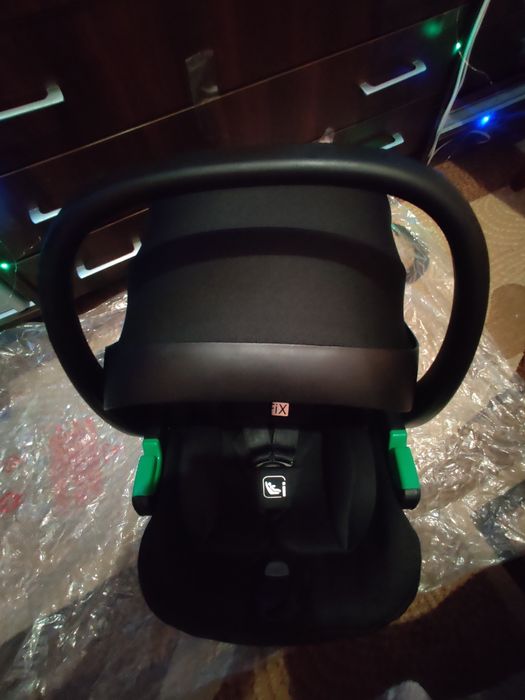 Автокрісло дитяче El Camino ME 1110 i-FIX + адаптери