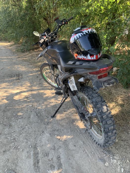 Продаю эндуро shineray 250 cc