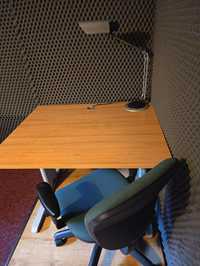 Biurko oraz krzesło obrotowe