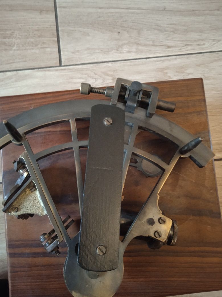 Henry Barrow & Co London Sextant