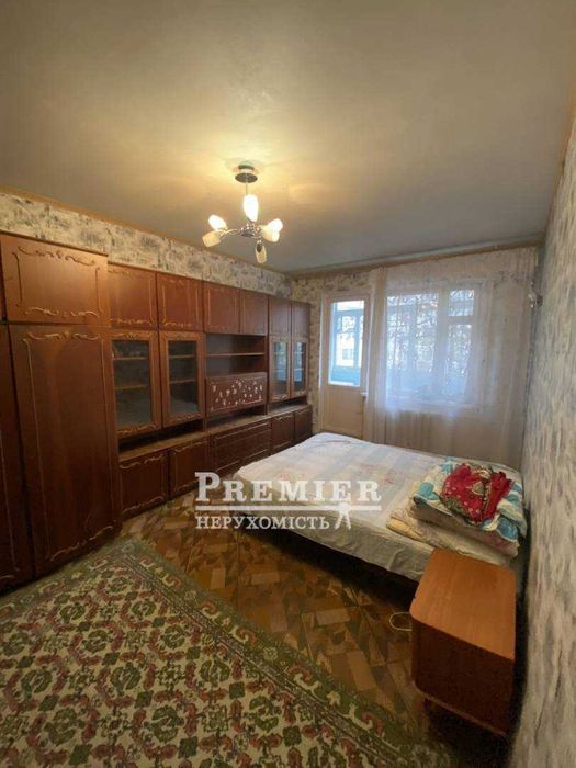 Продам двухкімнатну квартиру на Семена Палія