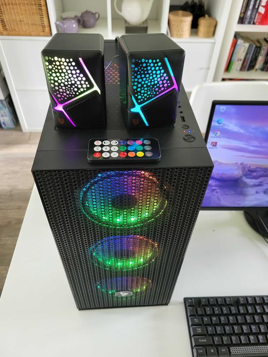 Komputer monitor gamingowy GTX 1660 Super SSD klawiatura LED GWARANCJA