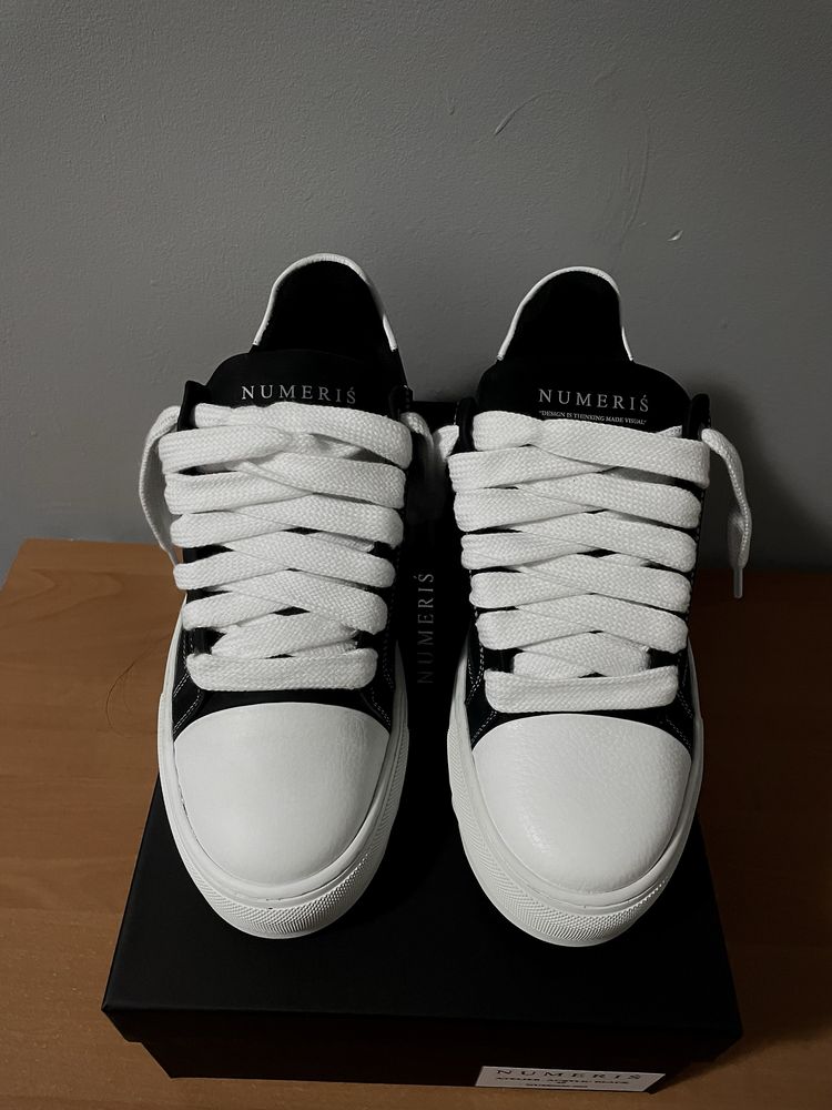 Buty Numeris