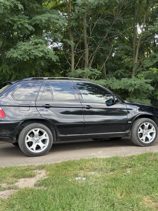 Авто BMW X5 E53 М57
