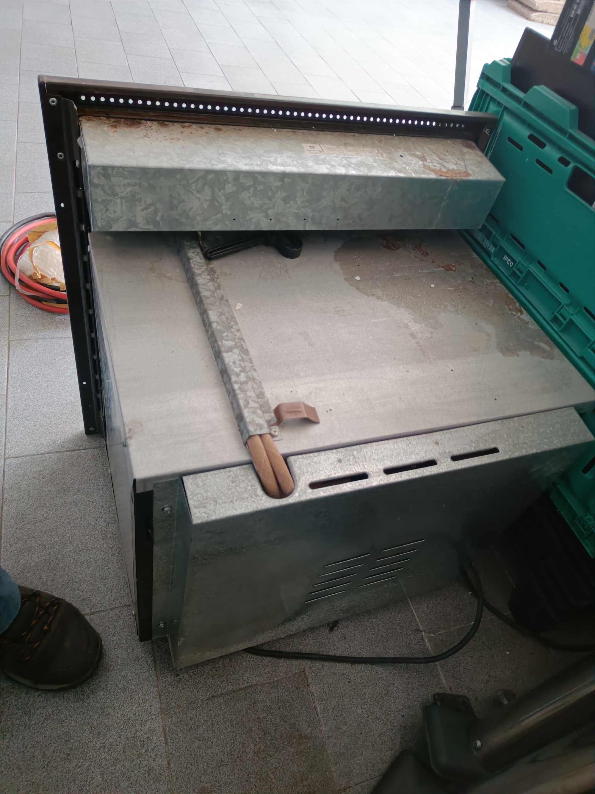 Forno TEKA HE-490