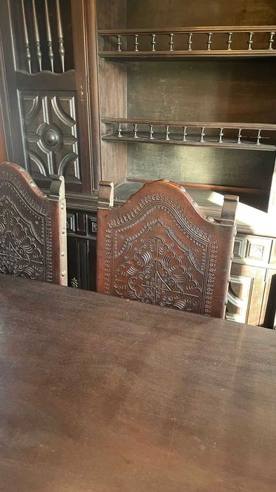 Louceiro/Móvel Sala + Mesa e Cadeiras Madeira