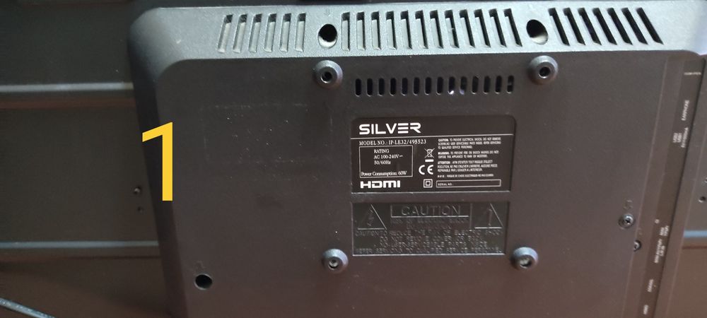 TV Silver IP-LE32/495523 Impecável