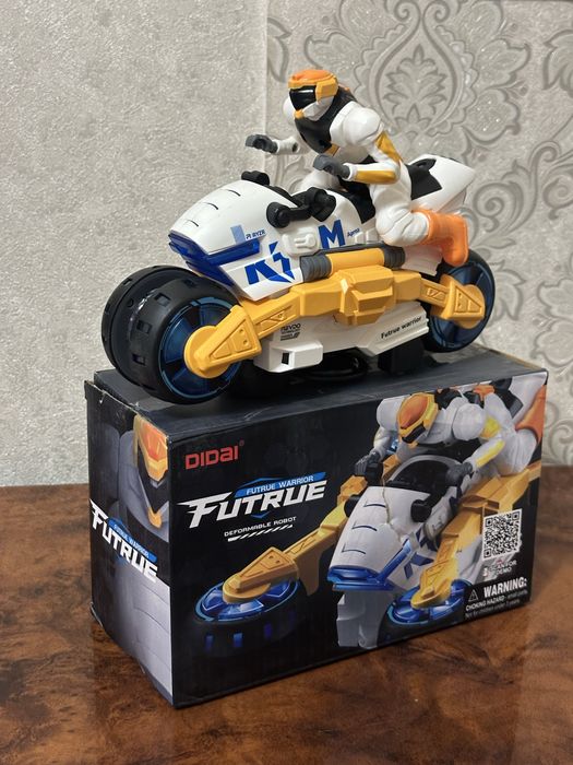 Мотоцикл трансформер . Танцюючий мотоцикл