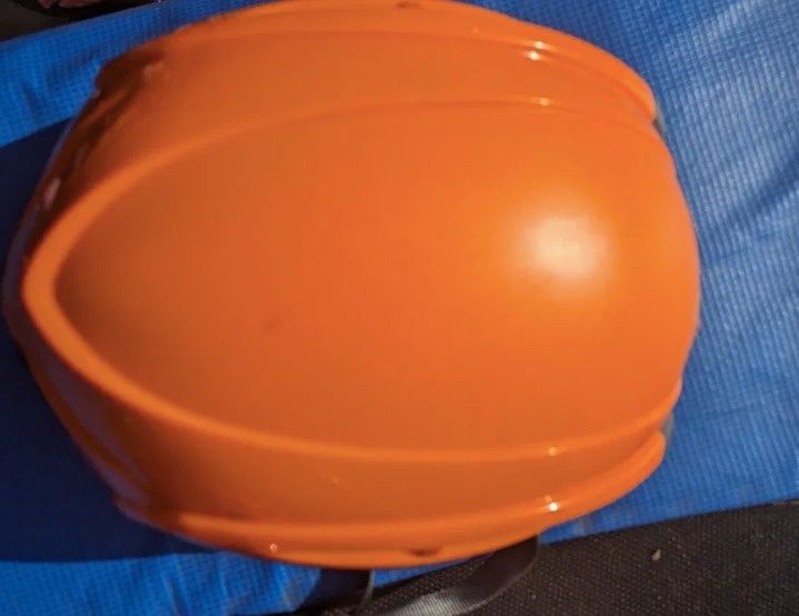 Kask wspinaczkowy, jak nowy