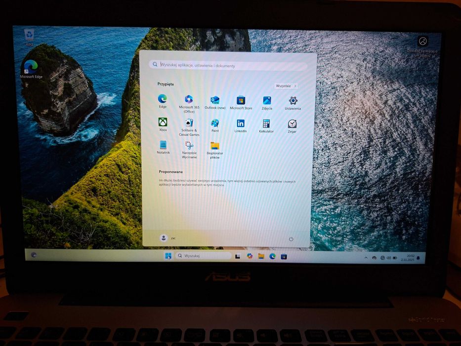 Laptop ASUS X555DG – AMD A10 / 8GB RAM / SSD / Radeon R5 M430