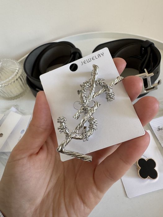 Брошки брендові