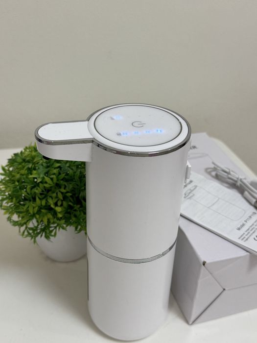 Диспенсер для мыла