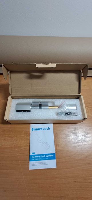 Inteligentny zamek do drzwi