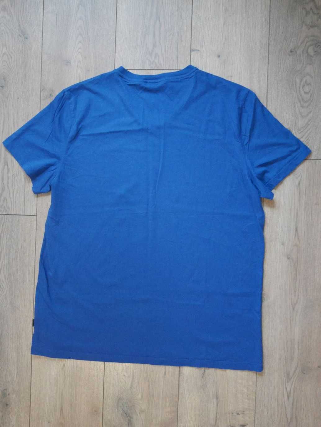 T-shrit Calvin Klein XL