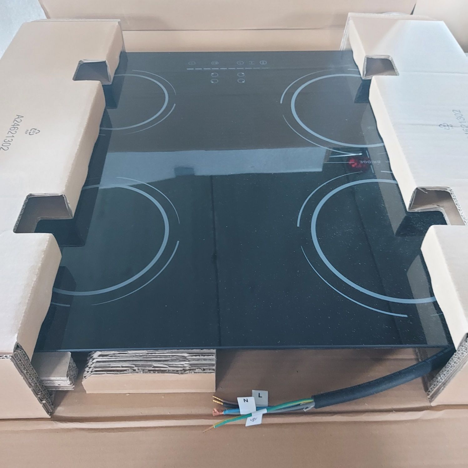 Płyta indukcyjna 4 płyty 60 cm do zabudowy 220 V z elastyczną strefą