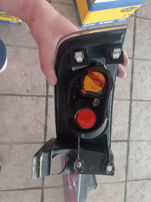 Farolim Seat ibiza 6L esquerdo chassi