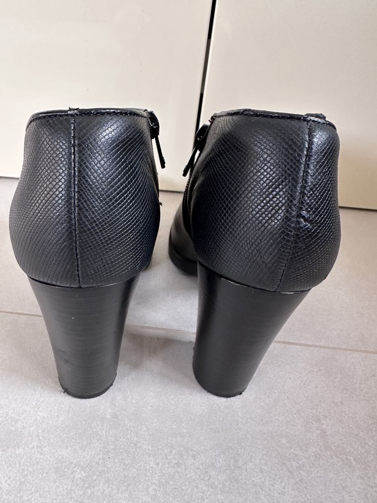 Buty  Wojas rozmiar39