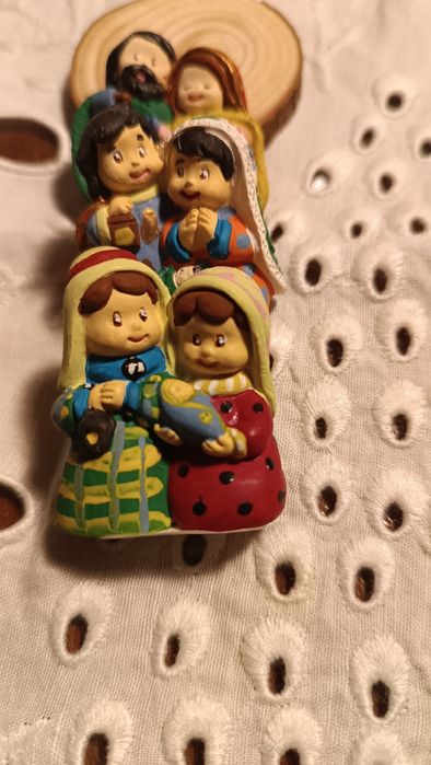 Presépios miniatura pintados à mão