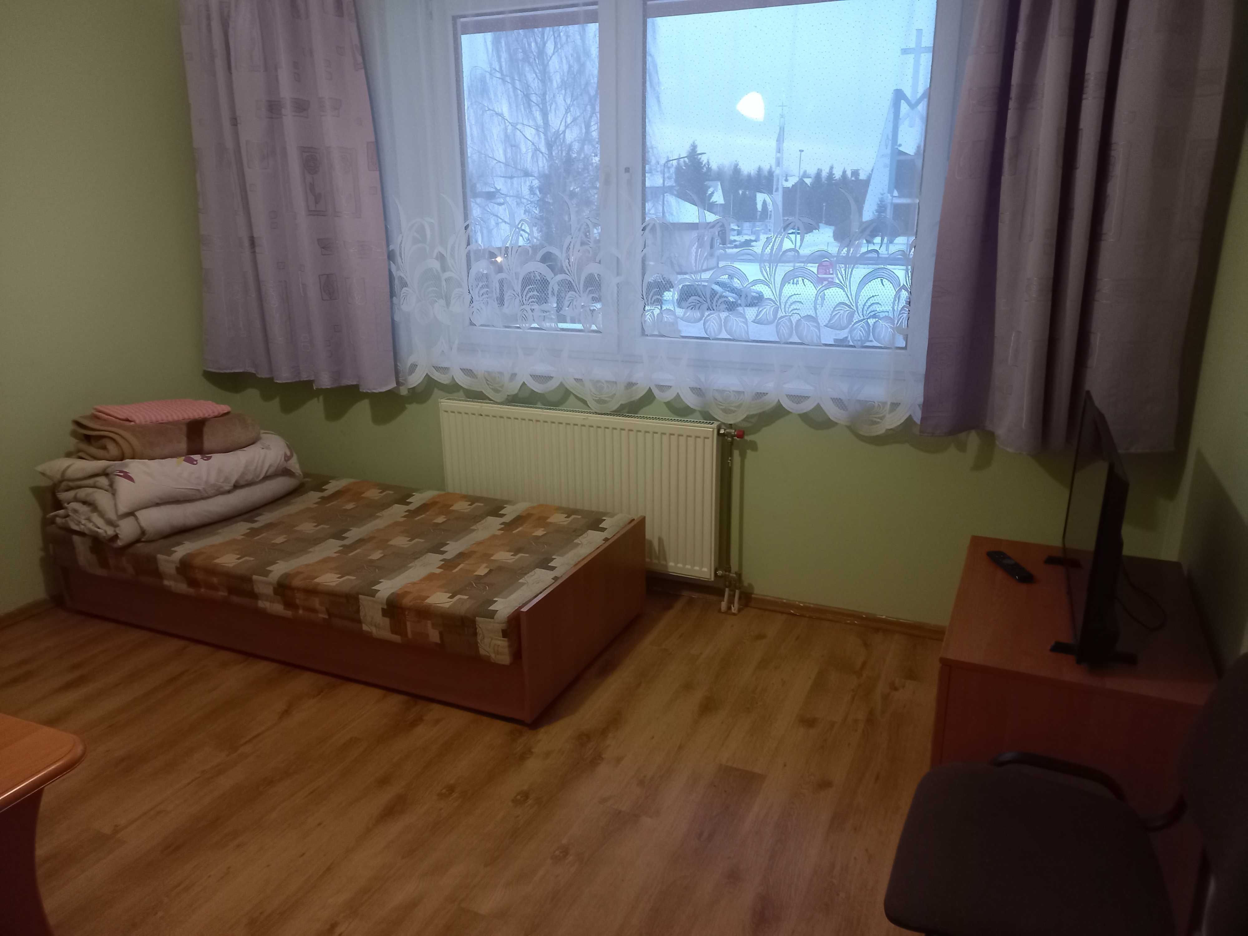 WYNAJMĘ  NIEZALEŻNE POKOJE w atrakcyjnej cenie – 1100/osobę