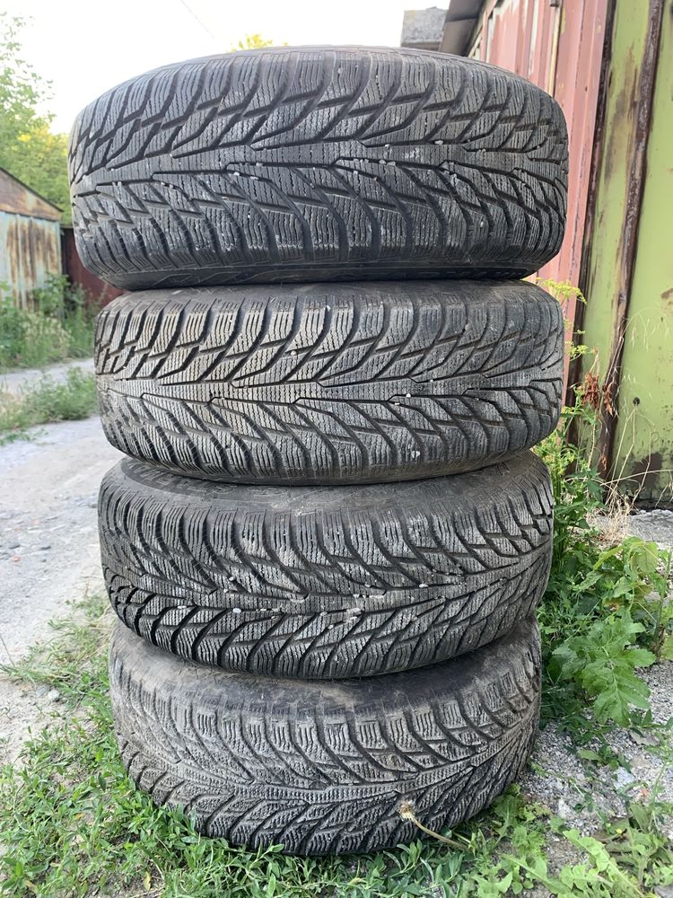 Продам колеса в доброму стані 5/110 r15 диски мають не значні дефекти