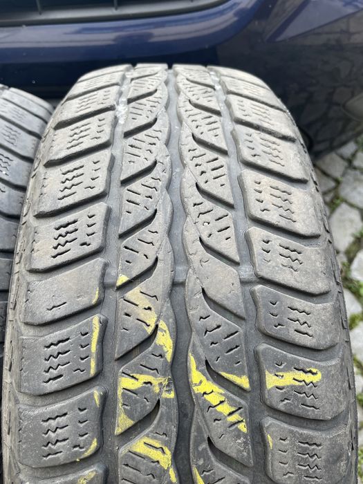 Opony zimowe Uniroyal 195/65/15
