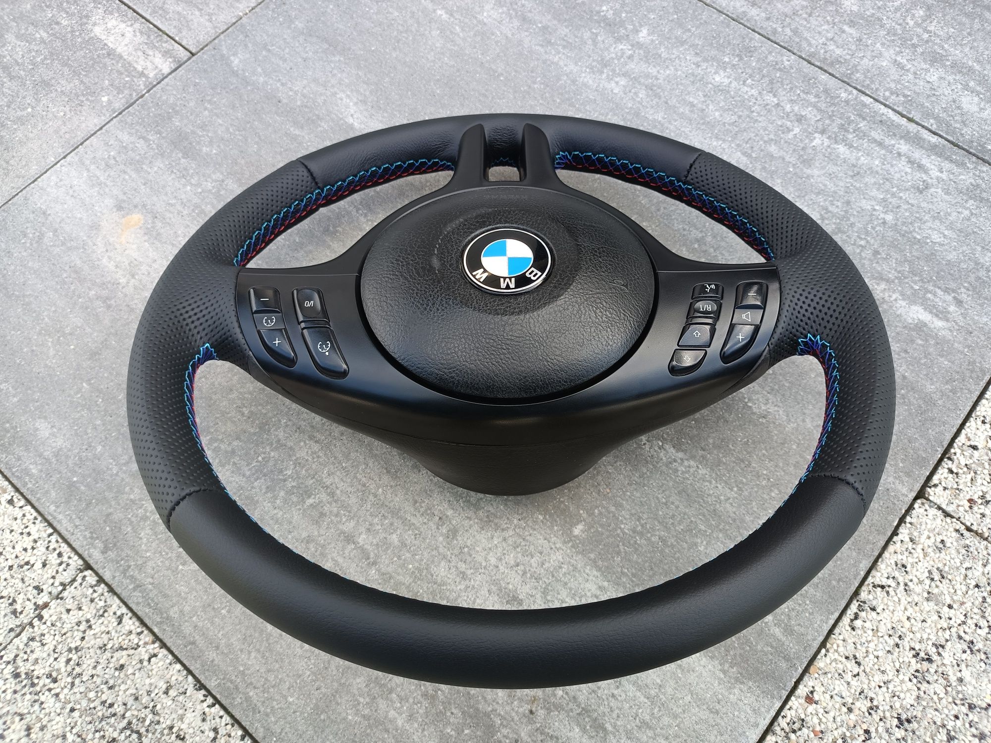 Jak nowa kierownica Sport pakiet z multifunkcją BMW E46 E39 E38 X5 E53