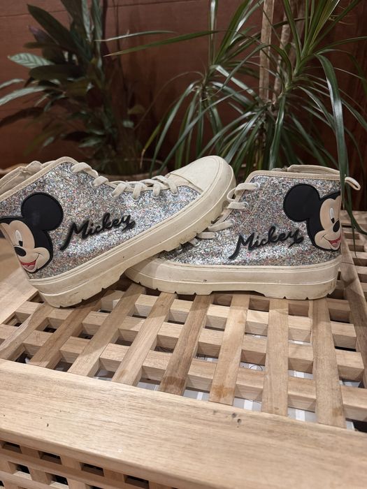 Sapatilhas brilhantes mickey