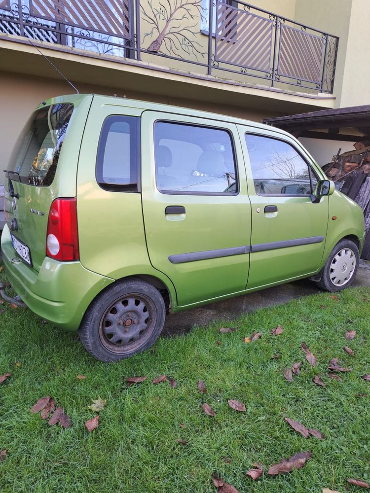 Opel Agila - samochód z reklamy Mc Donald