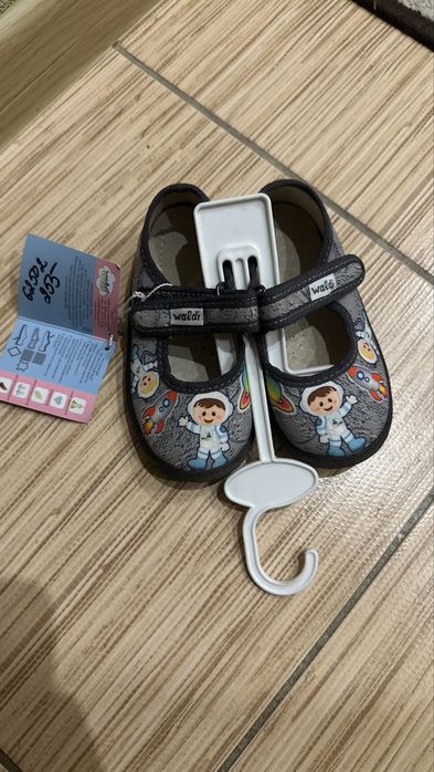 Детские тапочки