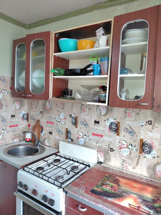 Сдам простую теплую 1к.кв ул.Батумская недорого