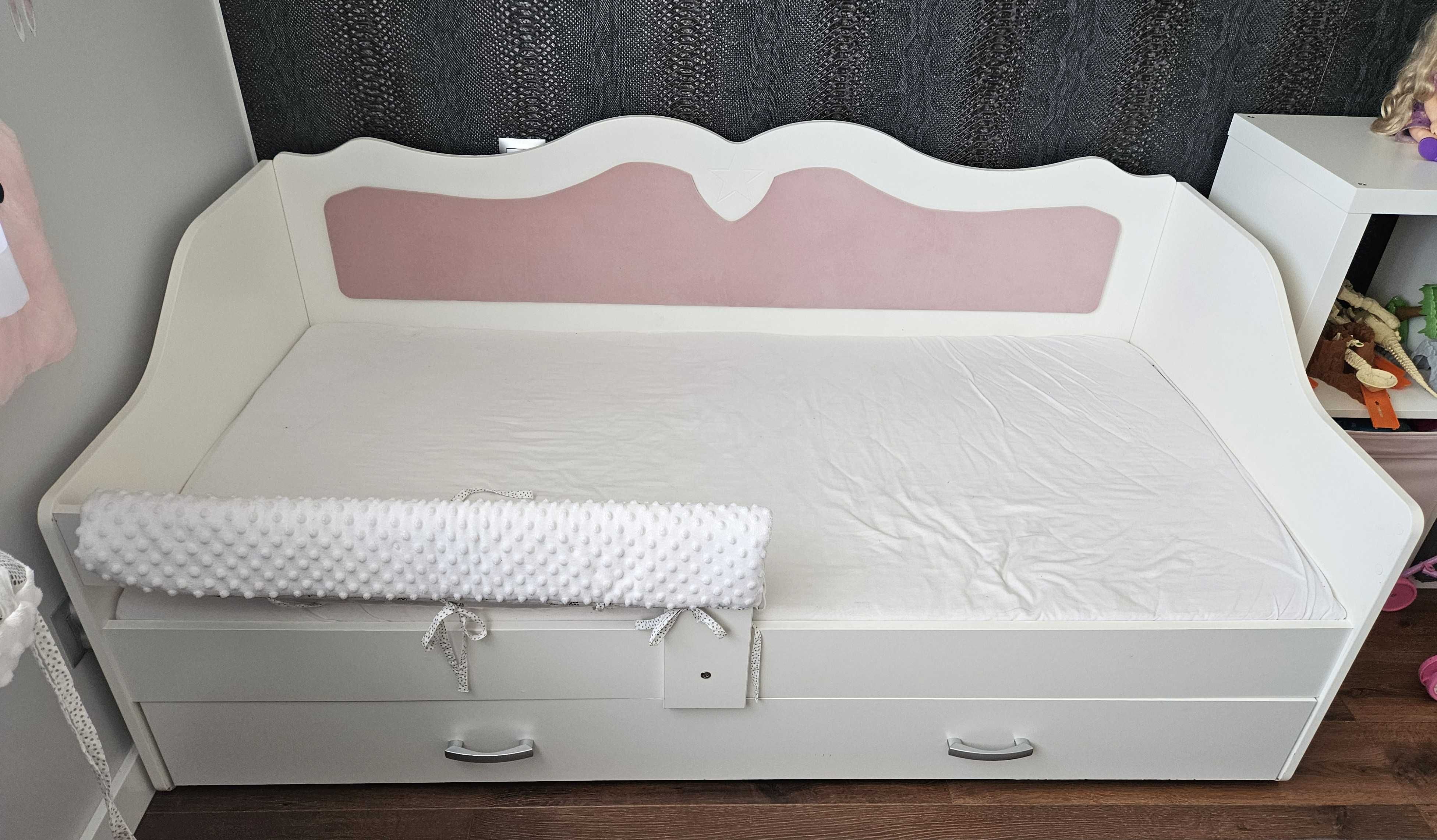 Łóżko tapicerowane 160x80 szuflada + materac +  bariera ochronna