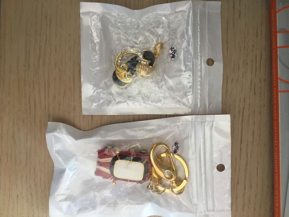 Флешка брелок USB накопитель 32 Gb