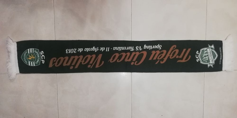 Cachecol sporting trofeu 5 violinos