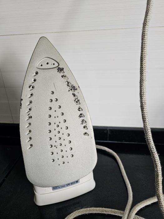 Ferro de engomar a vapor Tefal Prima 15