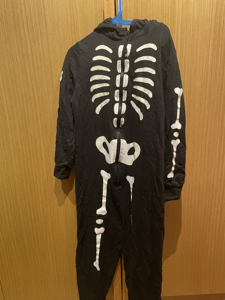 Swiecący kombinezon kościotrup Reserved kostium przebranie Haloween