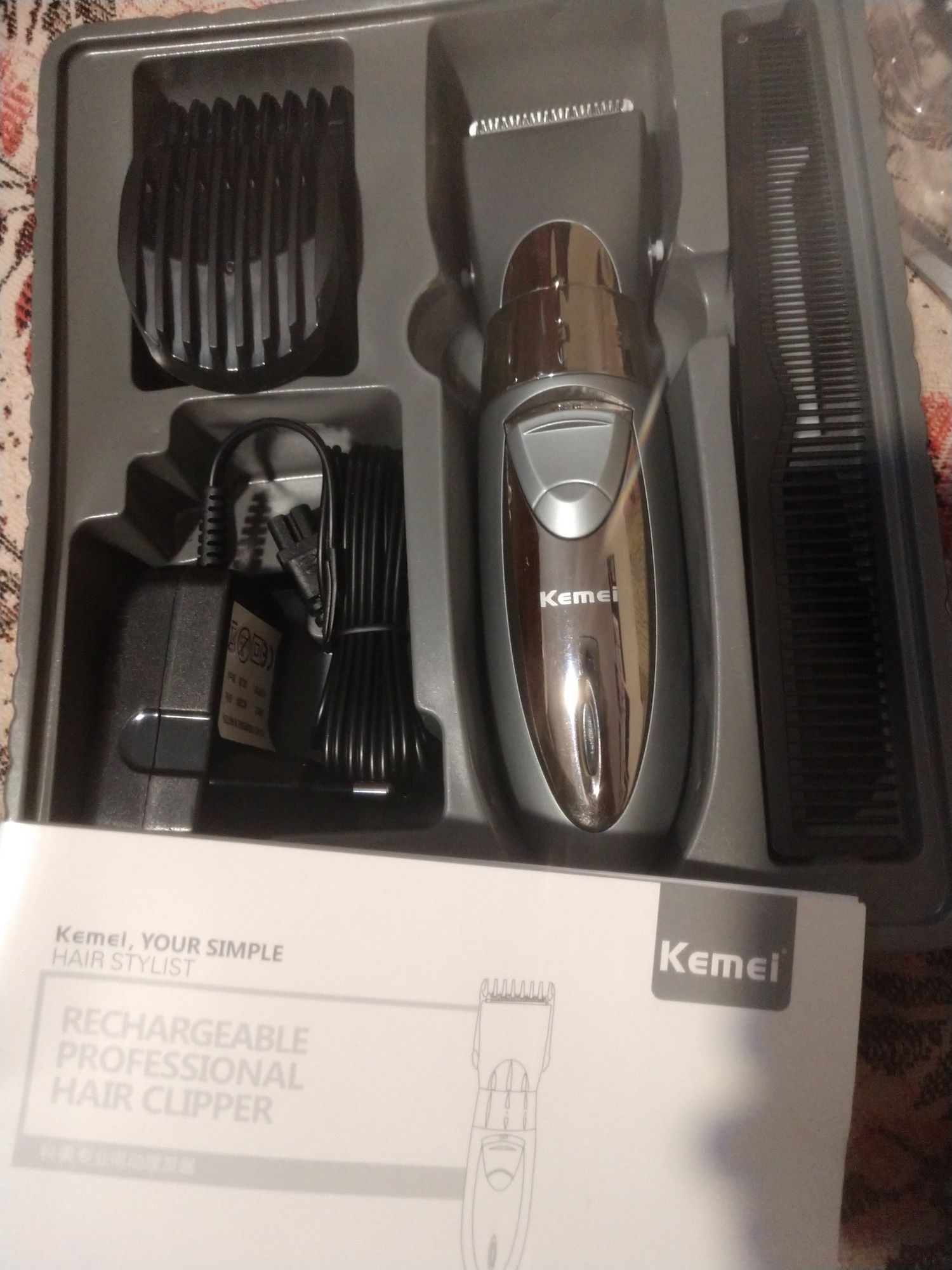 Машинка для стрижки Kemei KM-605