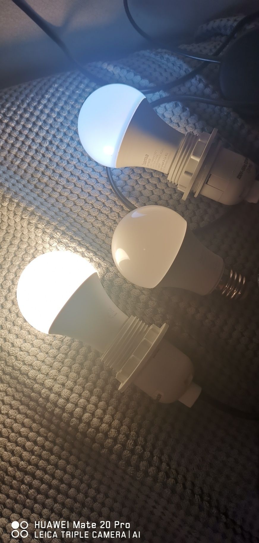 Żarówka led WiFi  3szt +oprawki z kablem