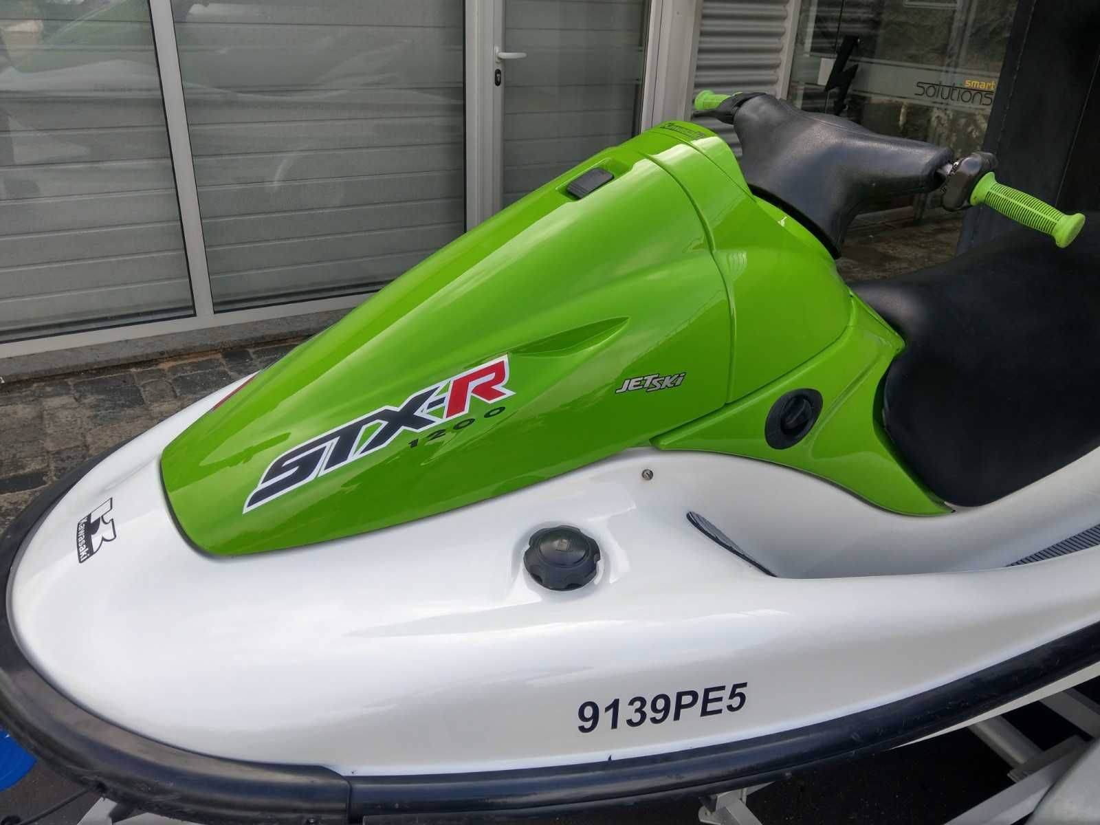 Kawasaki Jet Ski STX-R 1200