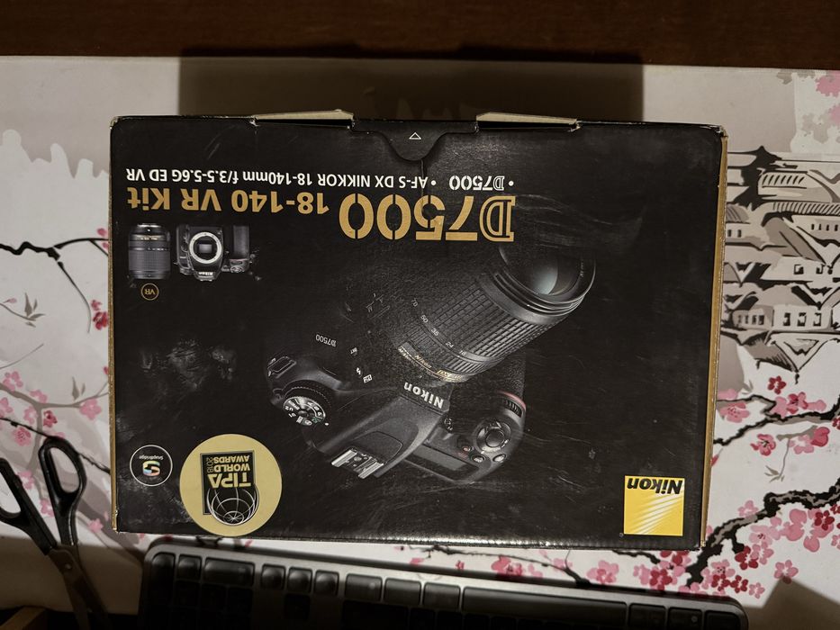 Nikon d7500 18mm 140mm VR kit