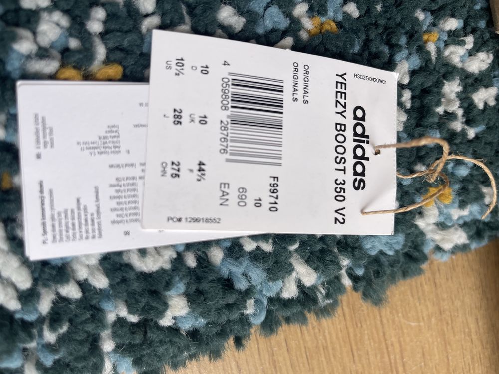 Ténis adidas yeezy boost 350 v2