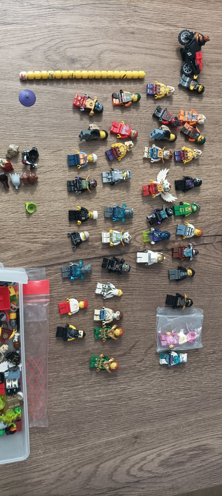 Klocki LEGO posegregowane - plik .bsx ok. 10kg ponad 40 minifig
