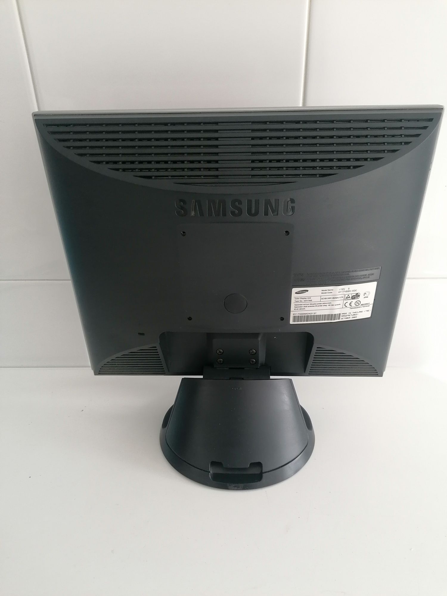 Monitor LCD Samsung SyncMaster 172v 17 Polegadas